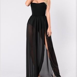 Brand new Fashion Nova maxi dress